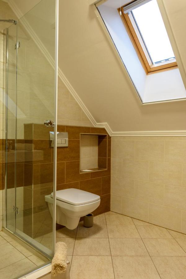 Tulipan Vendeghaz Hotel Orvenyes Bagian luar foto